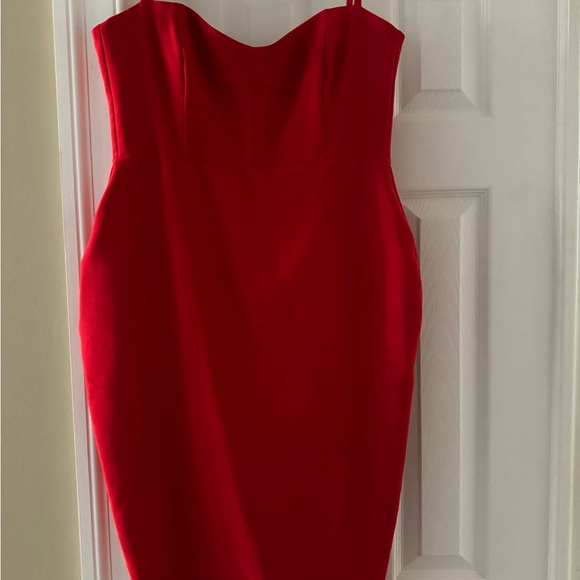 Nookie Allure Midi Dress in Cherry - Picture 3 of 4
